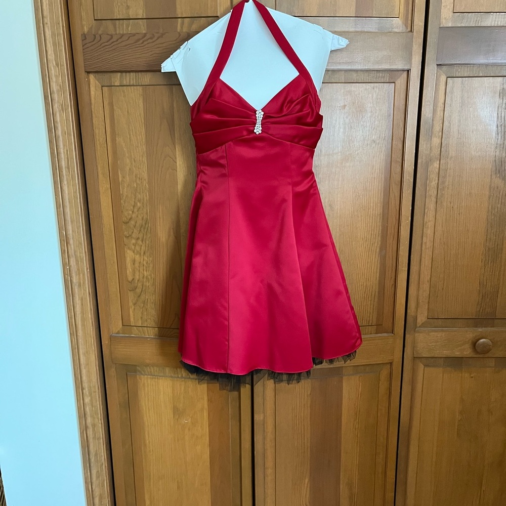 Gorgeous Urban Girls Niites prom dress